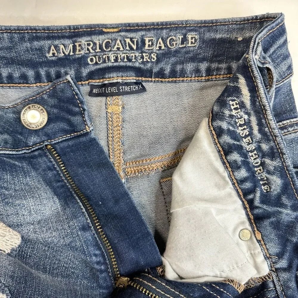 American Eagle Shorts Hi-Rise Shortie 8 Next Level Denim Jean Distress EUC